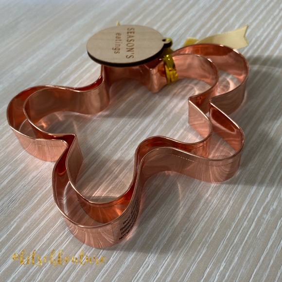 Anthropologie Gingerbread People Cookie Cutters, Set of Two - Picture 5 of 6